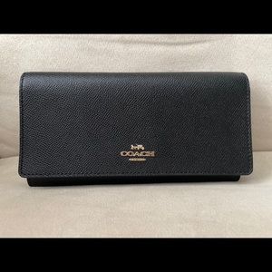 NWOT COACH soft Tri Fold Wallet